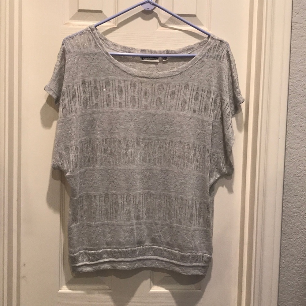 Super adorable blouse